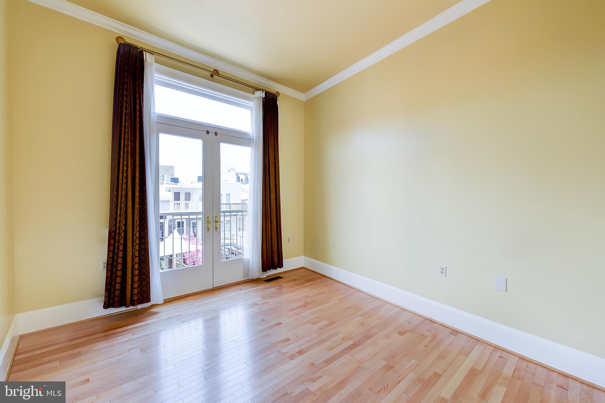 20 Logan Circle Northwest, Unit 12 Washington, DC 20005 - Photo 25 of 36