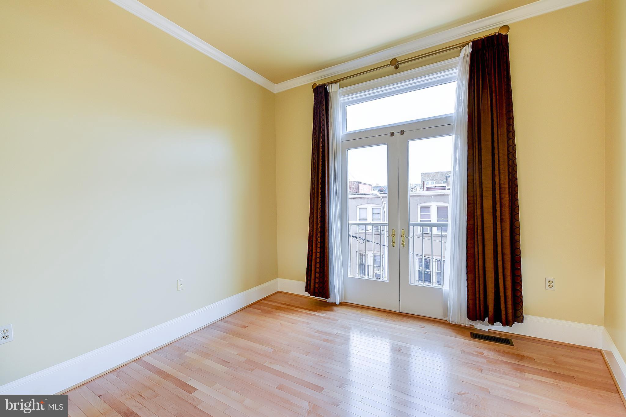 20 Logan Circle Northwest, Unit 12 Washington, DC 20005 - Photo 27 of 36