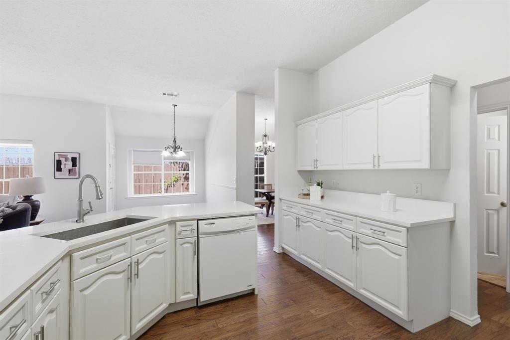 7641 King Arthur Road Frisco, TX 75035 - Photo 13 of 33 Gallery Image 13