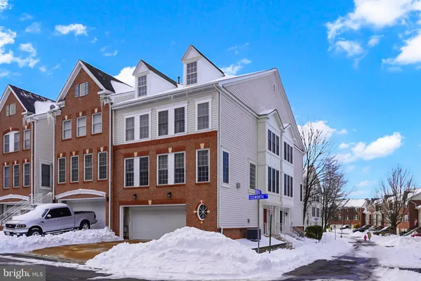 $3,250 | 20863 Cosworth Terrace, Sterling, VA 20165