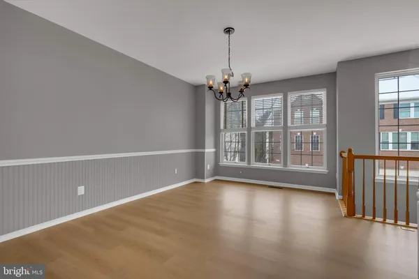 $3,250 | 20863 Cosworth Terrace, Sterling, VA 20165