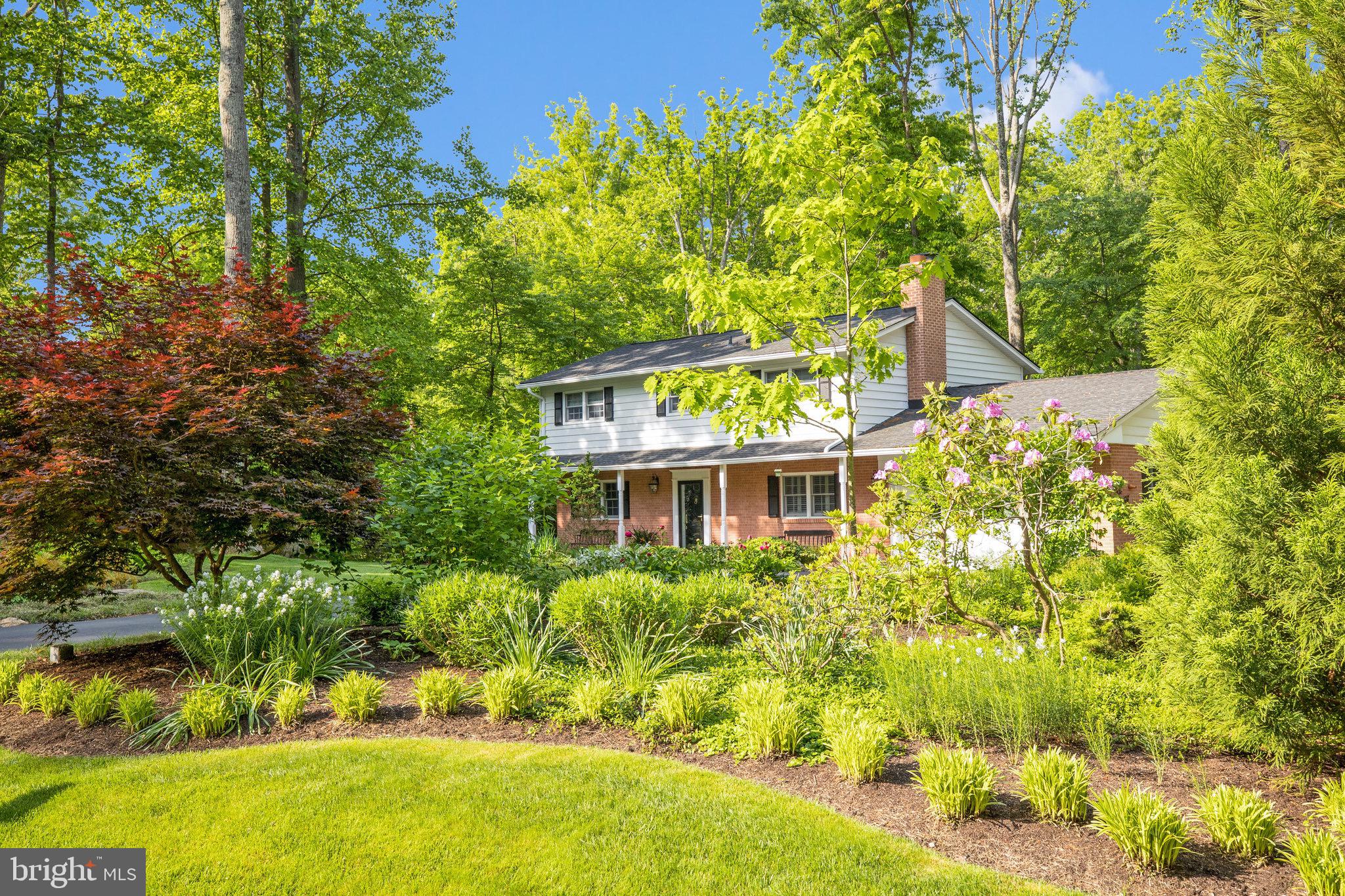 2416 Silver Fox Lane Reston, VA 20191 - Photo 13 of 60 Gardener's Delight