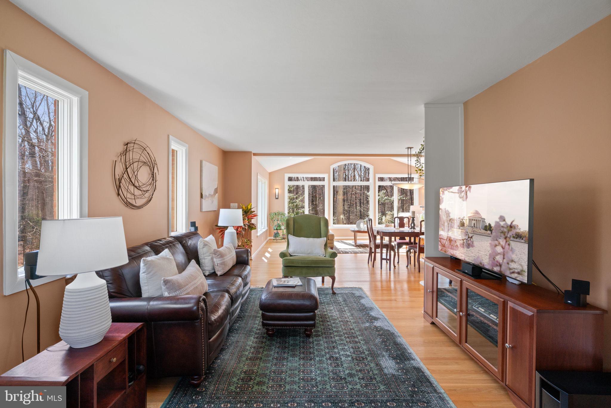 2416 Silver Fox Lane Reston, VA 20191 - Photo 18 of 60