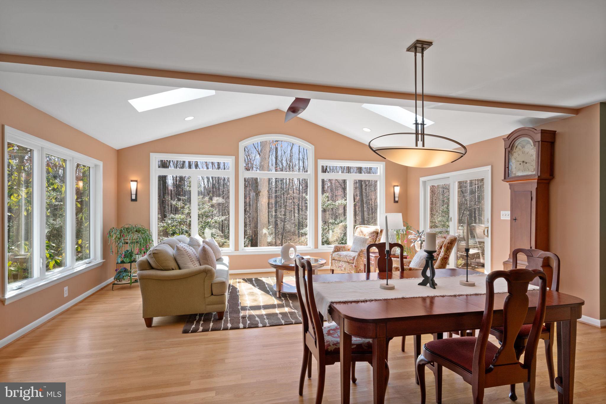 2416 Silver Fox Lane Reston, VA 20191 - Photo 19 of 60 Fantastic Great Room