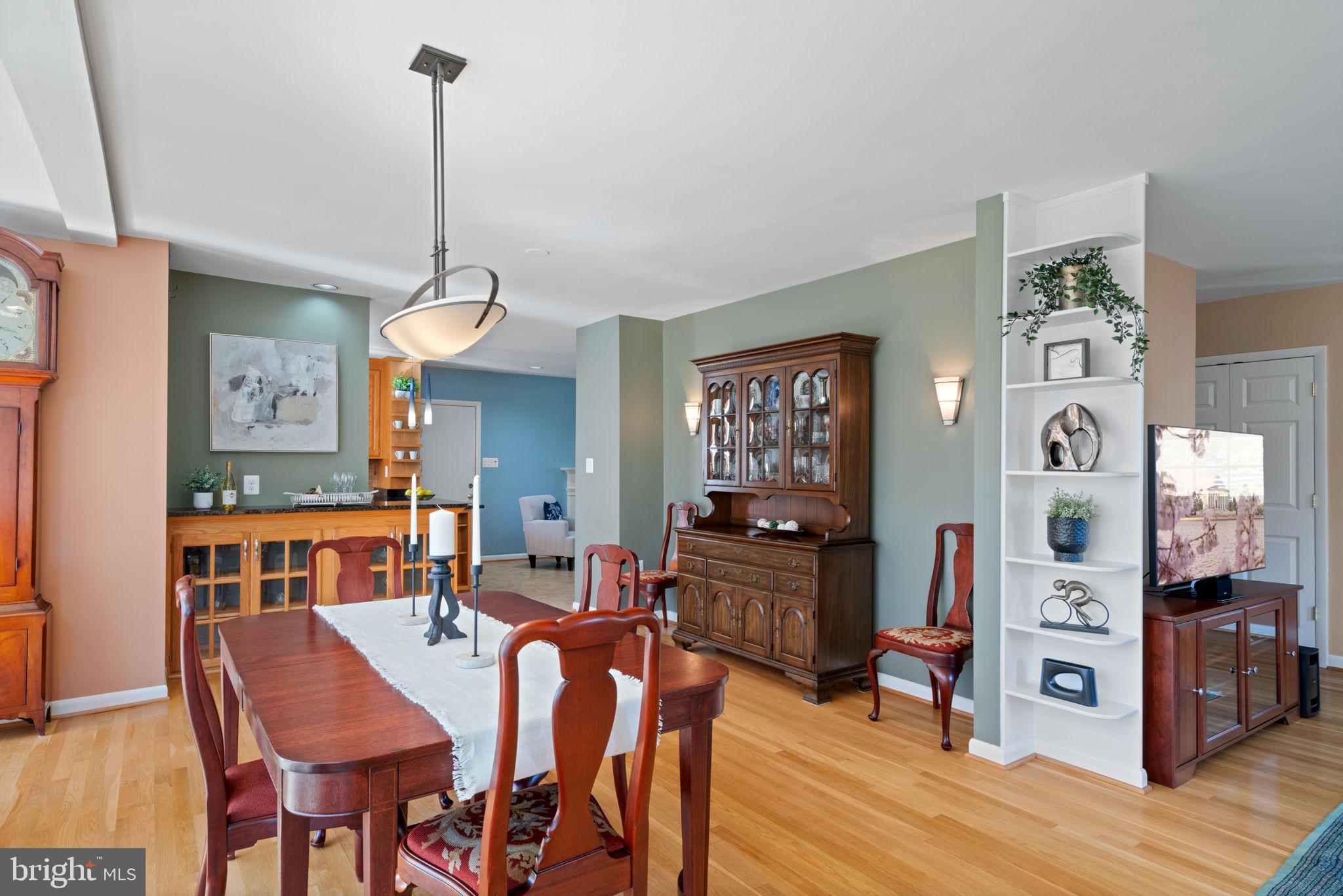 2416 Silver Fox Lane Reston, VA 20191 - Photo 22 of 60 Dining Area