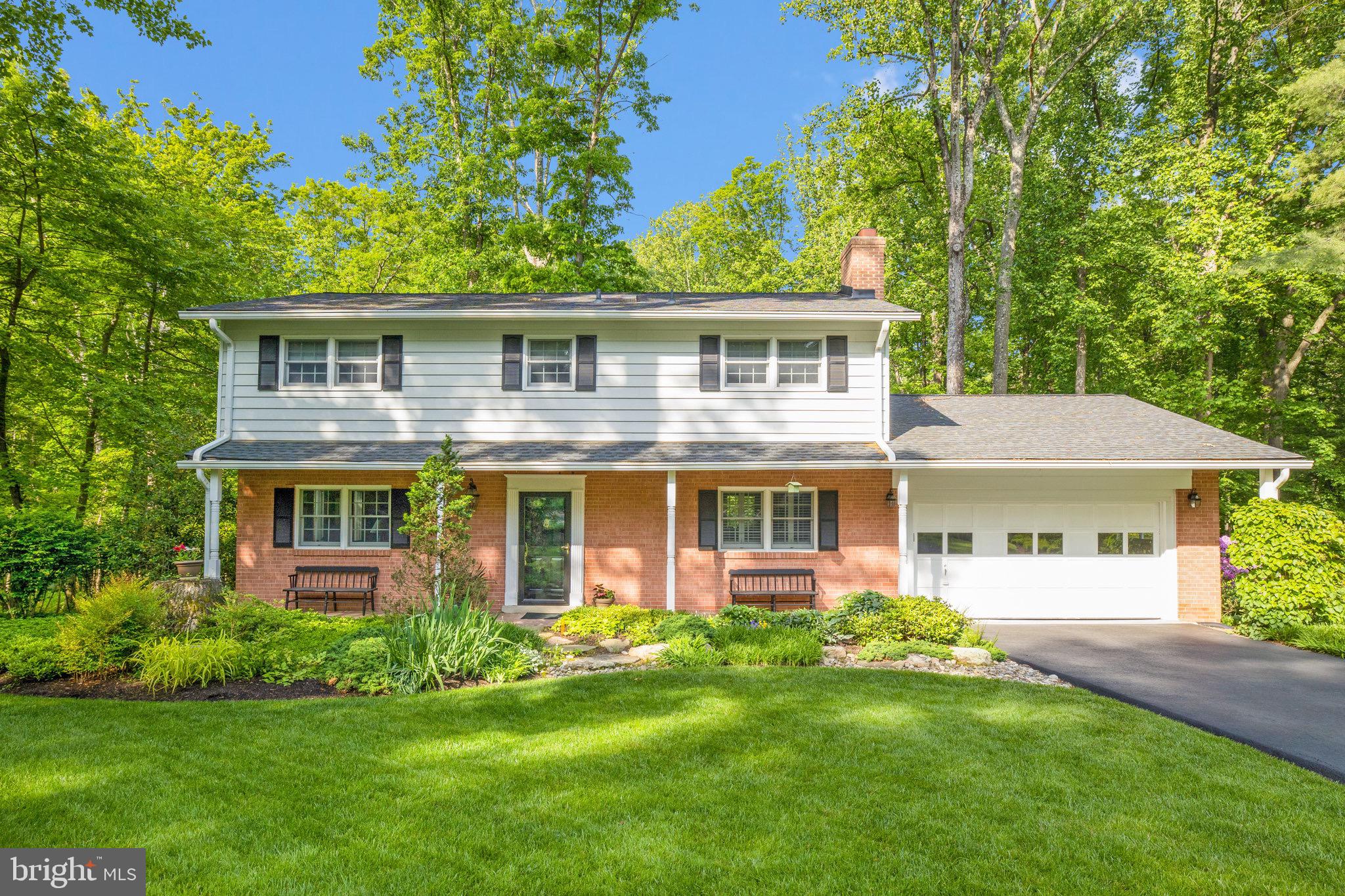 2416 Silver Fox Lane Reston, VA 20191 - Photo 3 of 60 Professionally Landscaped LARGE Lot