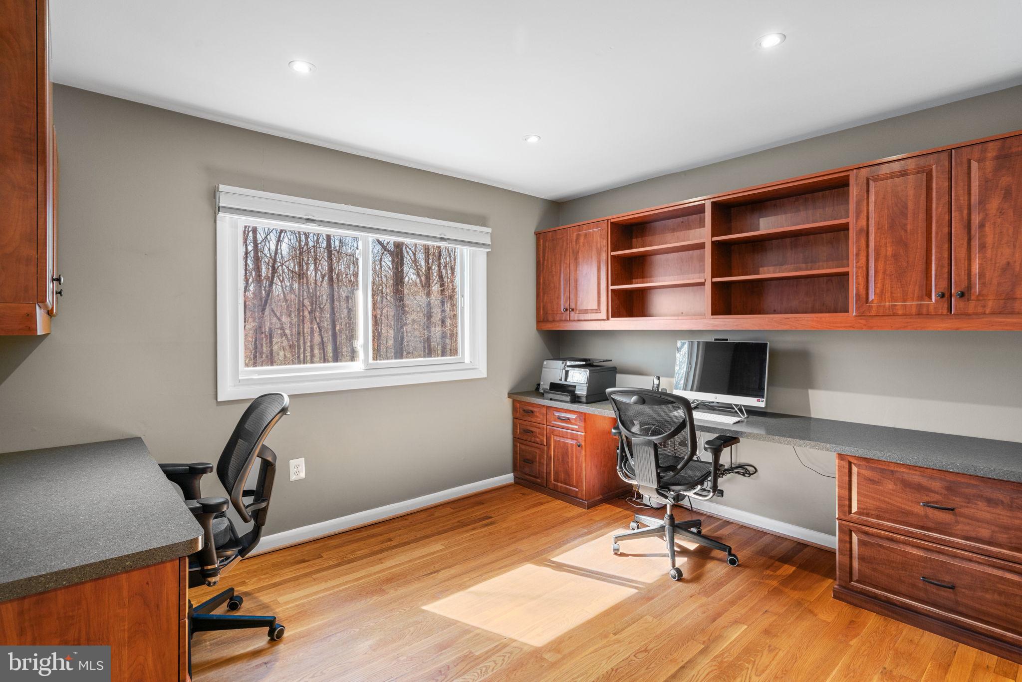 2416 Silver Fox Lane Reston, VA 20191 - Photo 39 of 60 Bedroom 2
