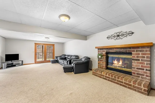 $329,900 | 8507 51st St Court, Coal Valley, IL 61240