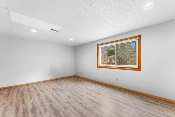 $329,900 | 8507 51st St Court, Coal Valley, IL 61240