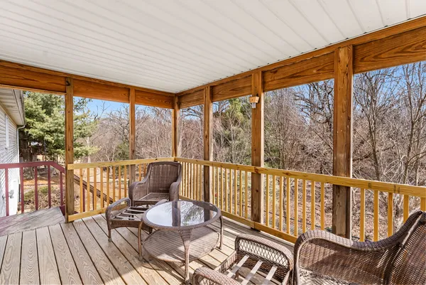 $329,900 | 8507 51st St Court, Coal Valley, IL 61240