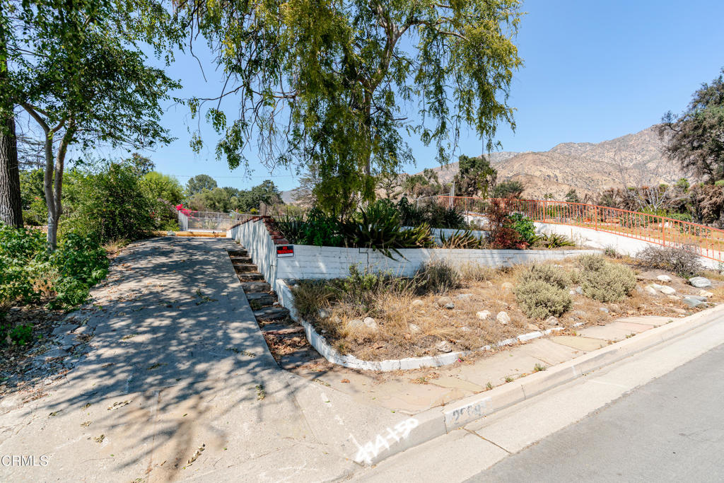 2969 Maiden Lane Altadena, CA 91001 - Photo 4 of 11 egpimaging_2969MaidenLane_001_FLEXMLS