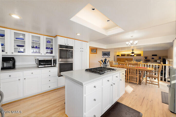 360 South Golden Mdws Trail Williams, AZ 86046 - Photo 7 of 29 Kitchen