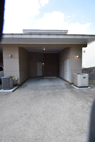 $1,395 | 510 Main Street, Clarksville, TN 37040