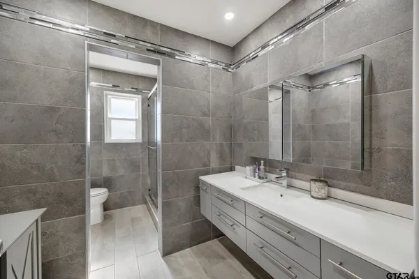 $353,000 | 410 Shande Drive, Whitehouse, TX 75791