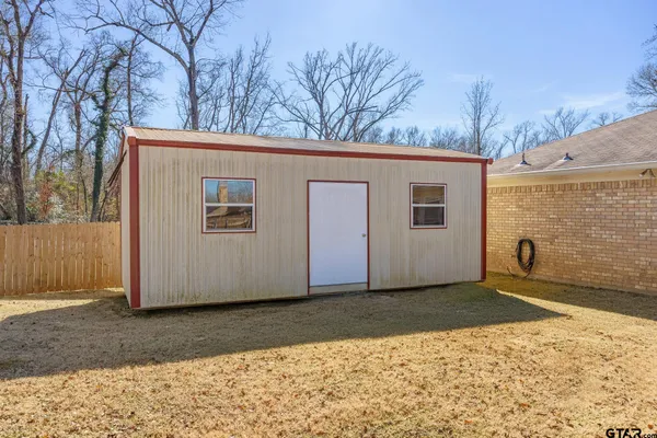 $353,000 | 410 Shande Drive, Whitehouse, TX 75791