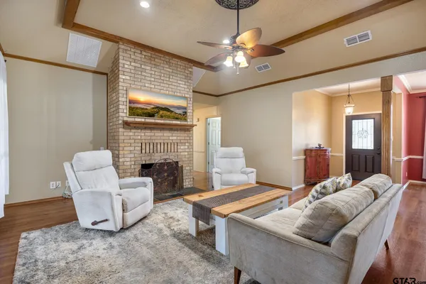 $353,000 | 410 Shande Drive, Whitehouse, TX 75791