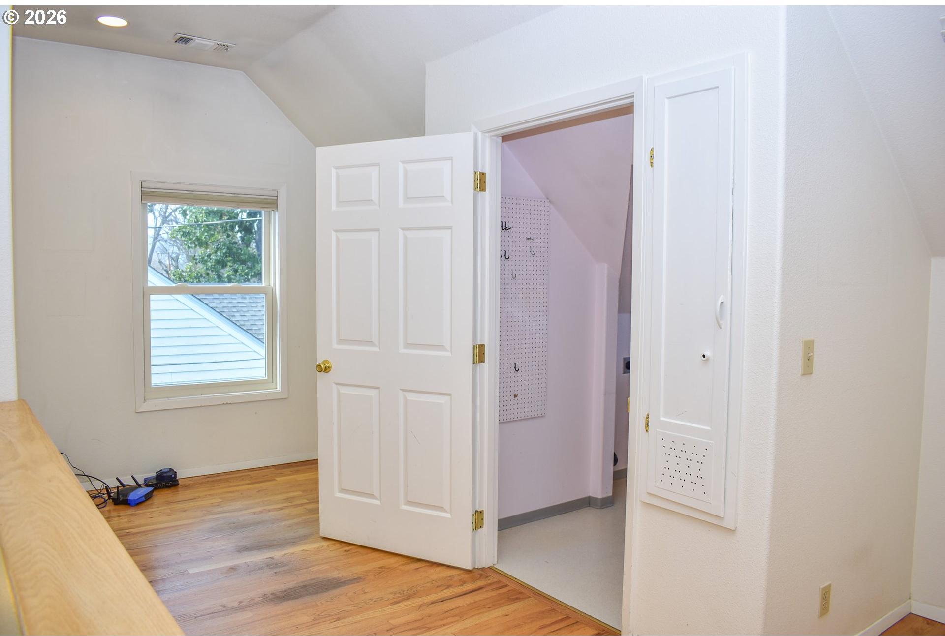 1114 Reddy Avenue Medford, OR 97504 - Photo 30 of 44 Gallery Image 30