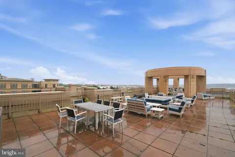 $415,000 | 3600 South Glebe Road, Unit 1116W, Arlington, VA 22202