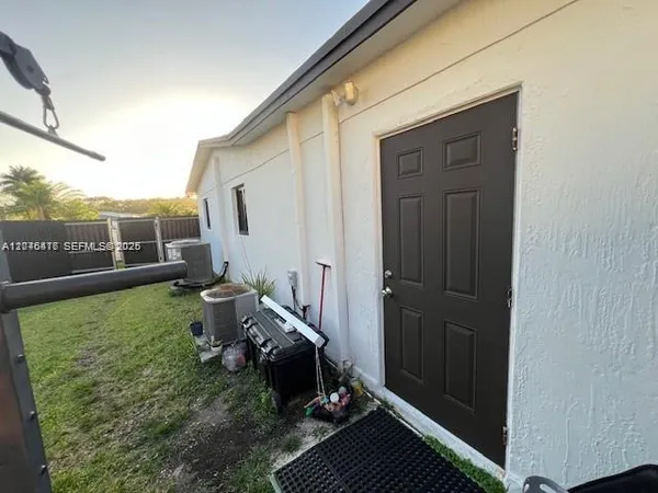 $1,800 | 16025 Southwest 299th Terrace, Homestead, FL 33033