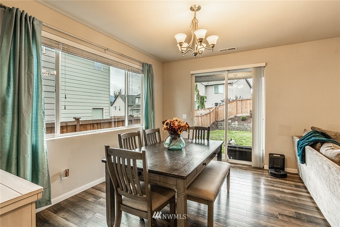 5516 Timber Ridge Drive Mount Vernon, WA 98273 - Photo 8 of 35 Gallery Image 8