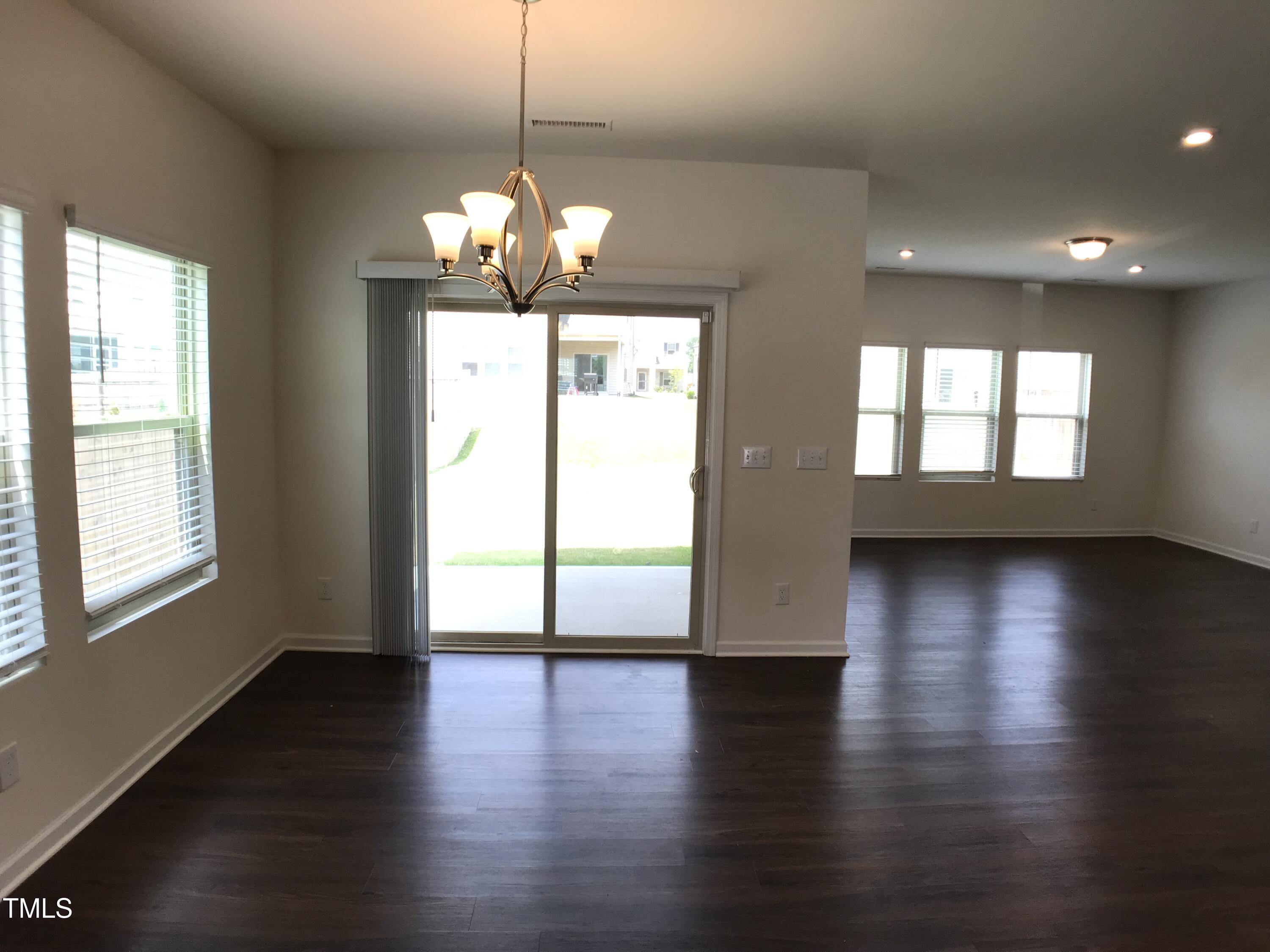 1510 Stone Road Durham, NC 27703 - Photo 4 of 23 4-IMG_9134