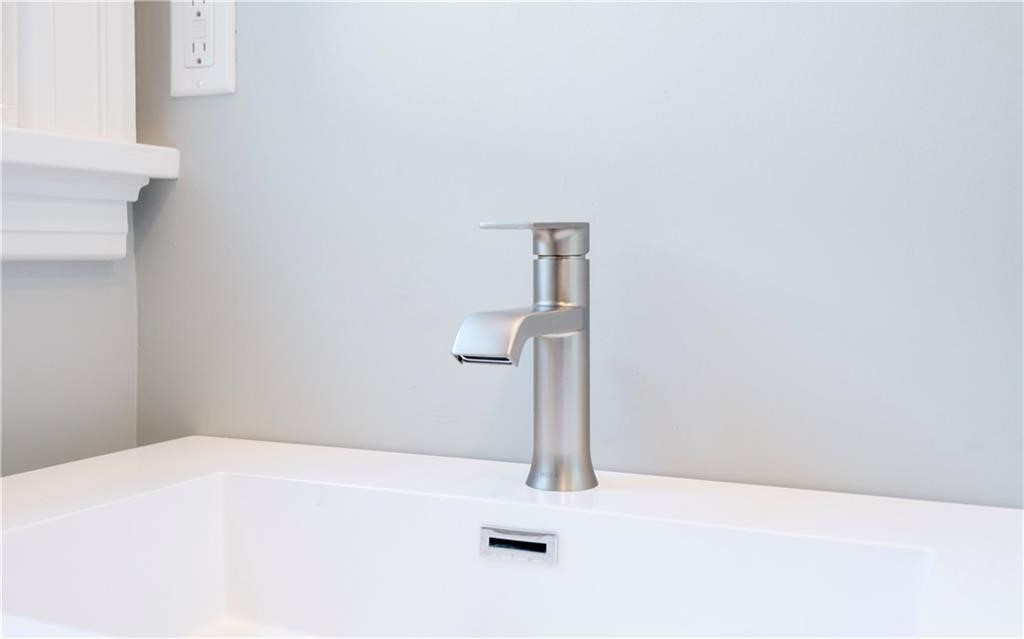 118 Ruggles Avenue, Unit 101 Newport, RI 02840 - Photo 27 of 44