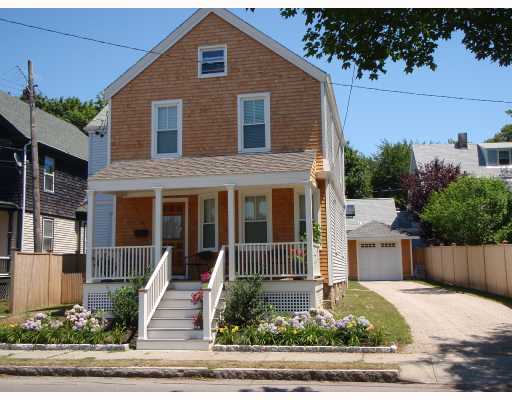 28 Annandale Road Newport, RI 02840 - Photo 1 of 6 Exterior Front.
