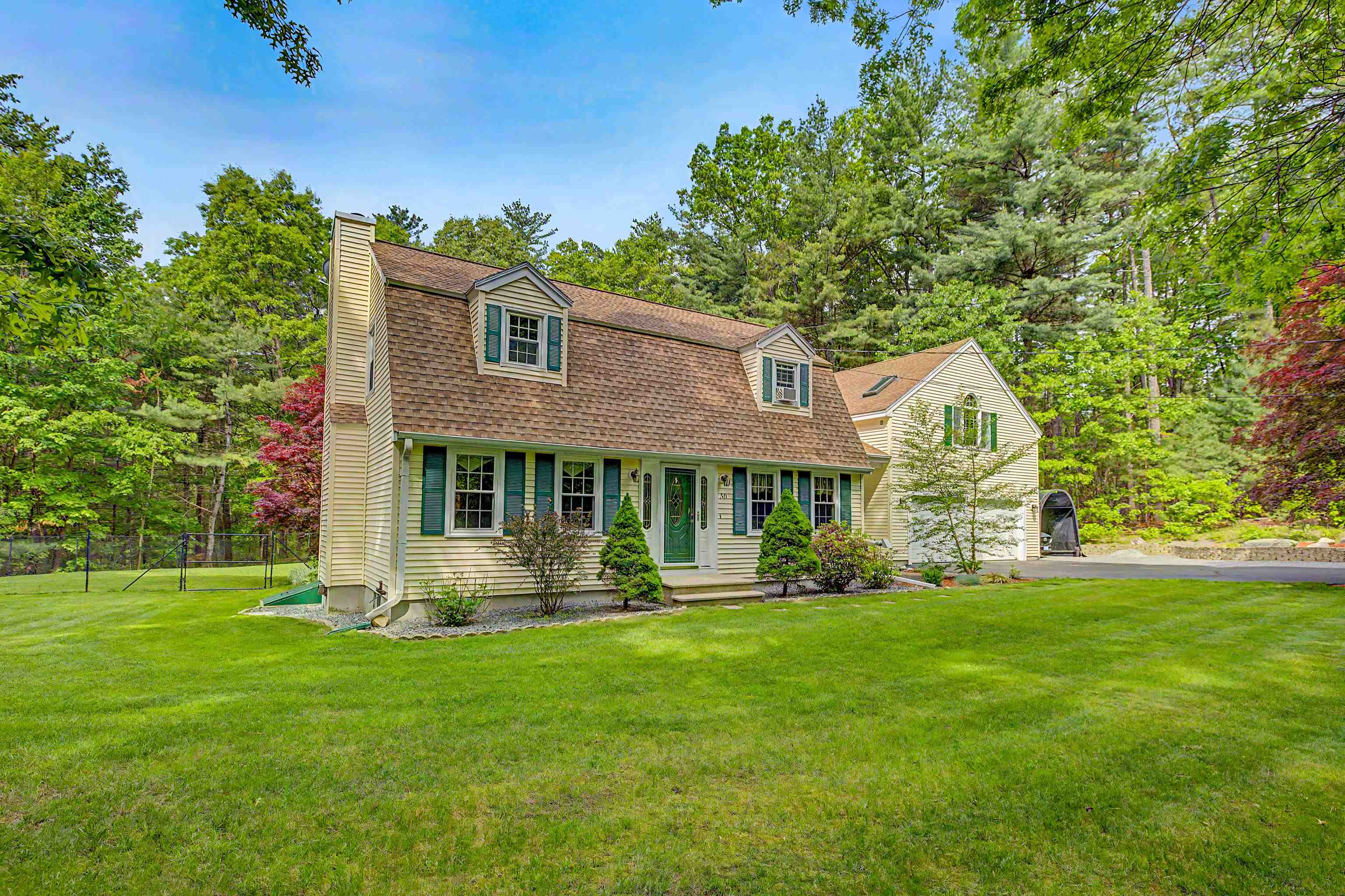 50 Webster Avenue Pelham, NH 03076 - Photo 1 of 50