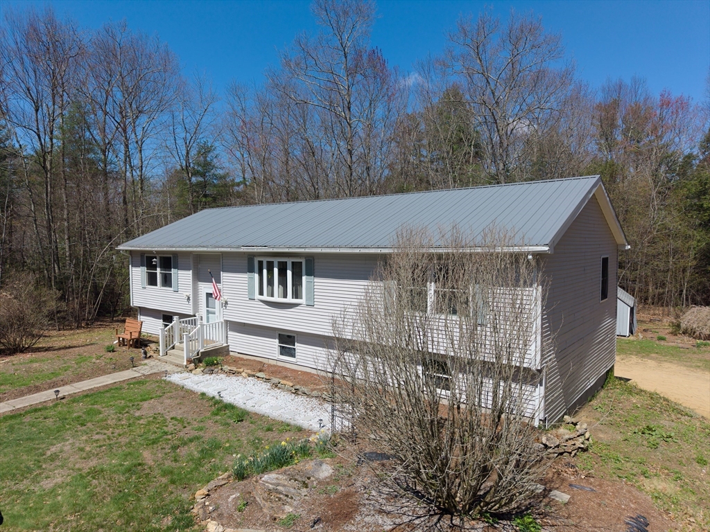 2266 Old Turnpike Road Oakham, MA 01068 - Photo 4 of 23 Gallery Image 4