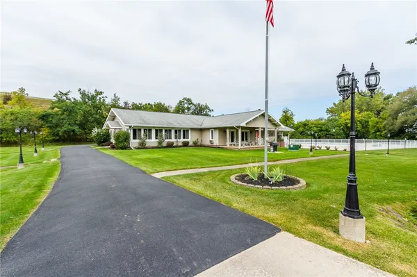 $2,500 | 644 Eastbrooke Lane, Brighton, NY 14618
