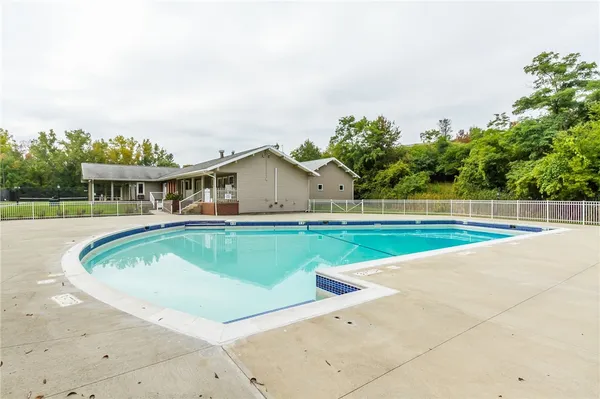 $2,500 | 644 Eastbrooke Lane, Brighton, NY 14618