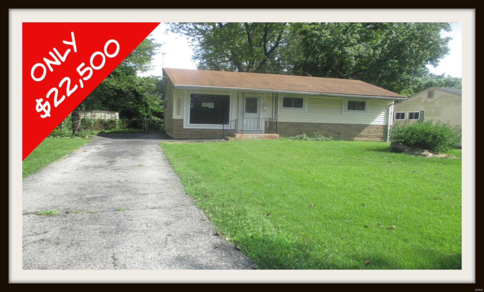 10624 Glen Garry Road St. Louis, MO 63137 - Photo 1 of 21 Gallery Image 1