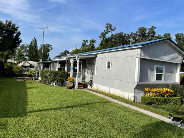 $219,800 | 108 East Hillside Drive, Seffner, FL 33584