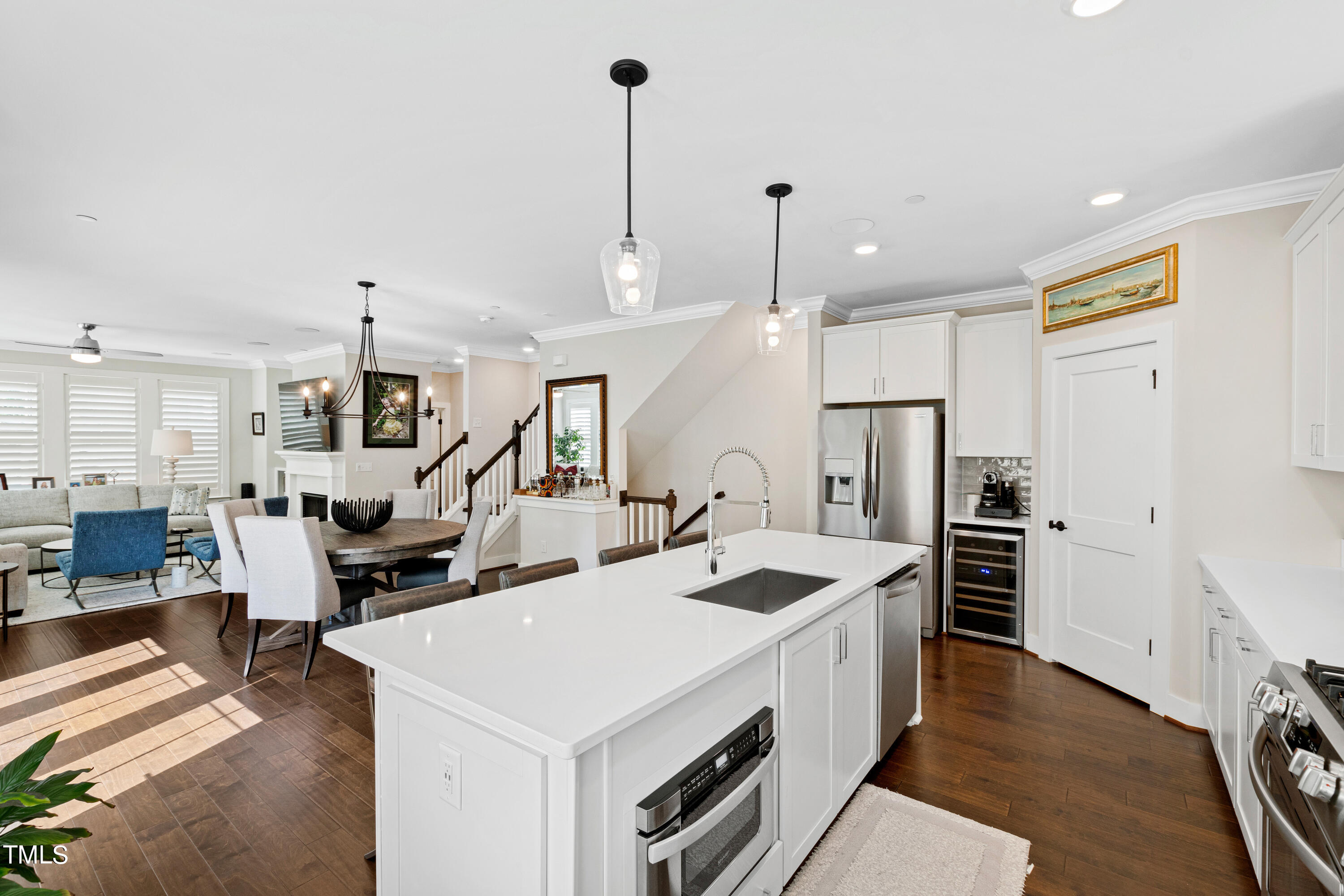 1610 Draper View Loop, Unit 106 Raleigh, NC 27608 - Photo 7 of 36 Kitchen 4