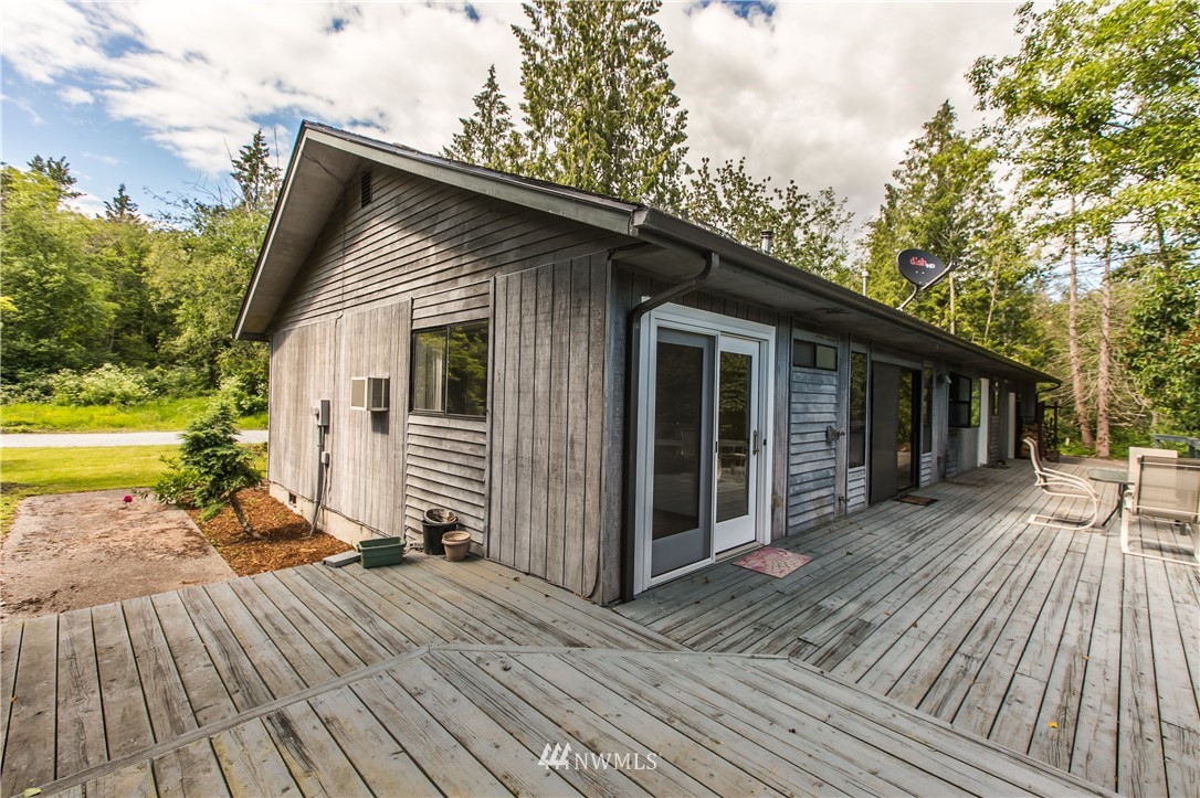 6524 Bow Hill Frontage Road Bow, WA 98232 - Photo 14 of 25 Gallery Image 14