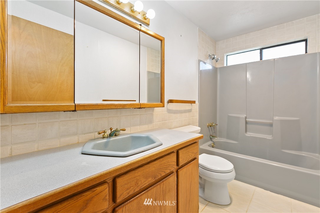 6524 Bow Hill Frontage Road Bow, WA 98232 - Photo 21 of 25 Gallery Image 21