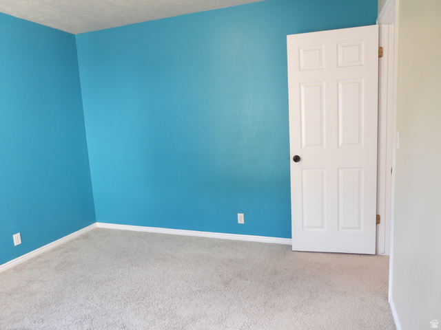 438 East Parowan Way Draper, UT 84020 - Photo 19 of 57