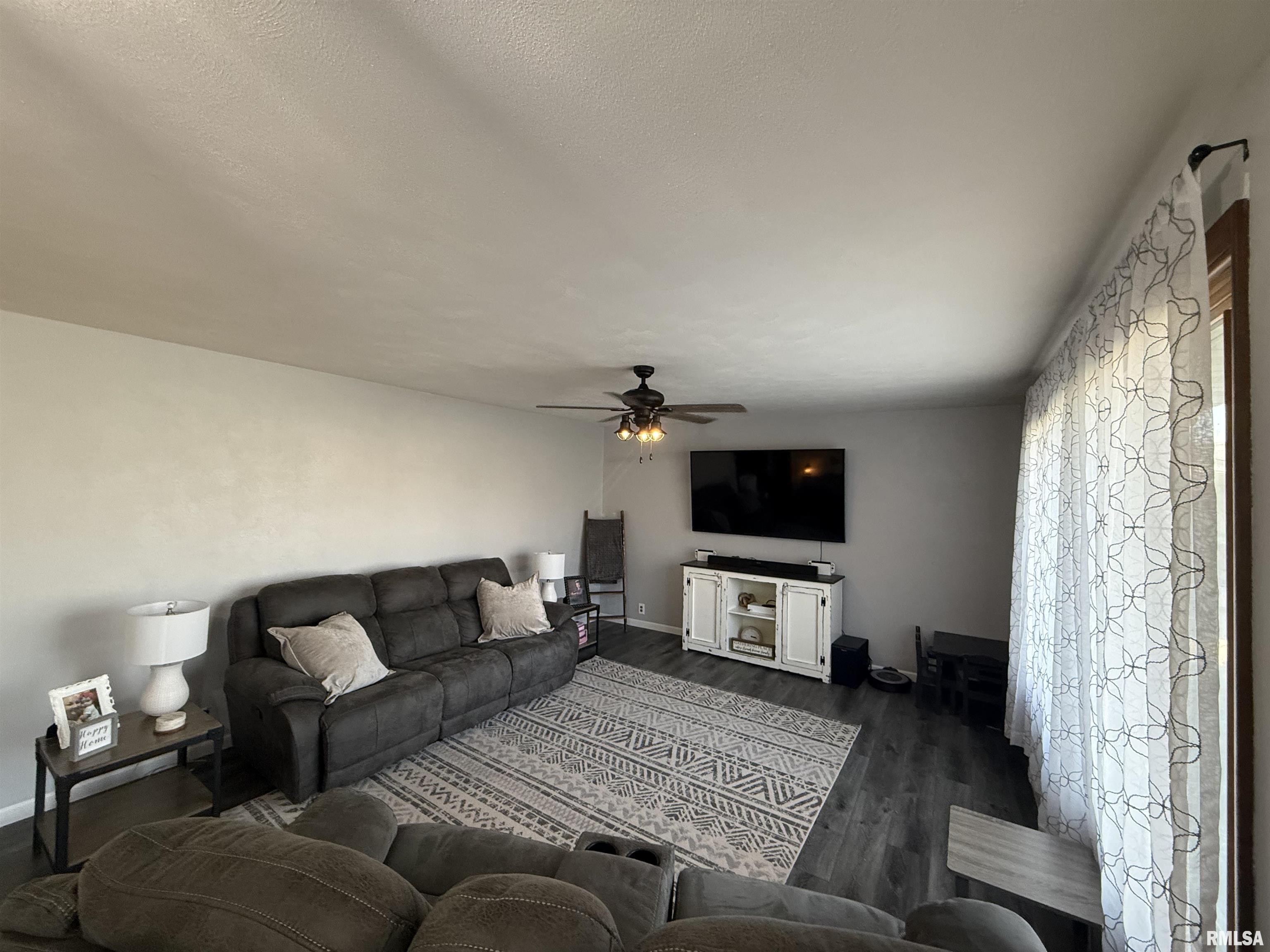 45 Lincoln Road Canton, IL 61520 - Photo 39 of 55