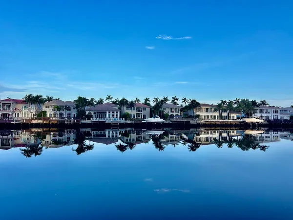 $2,300 | 2200 South Ocean Drive, Unit N202, Hollywood, FL 33019