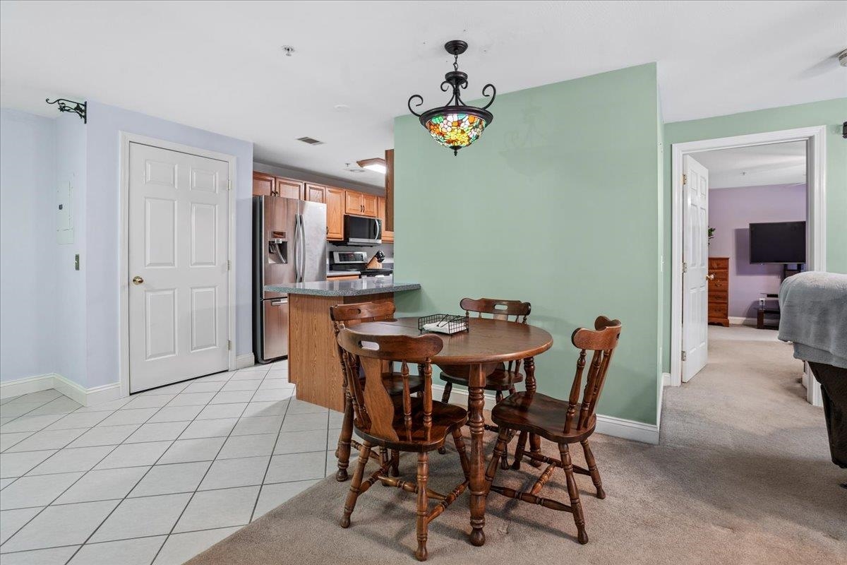 4 Crestview Circle, Unit 108 Londonderry, NH 03053 - Photo 12 of 37