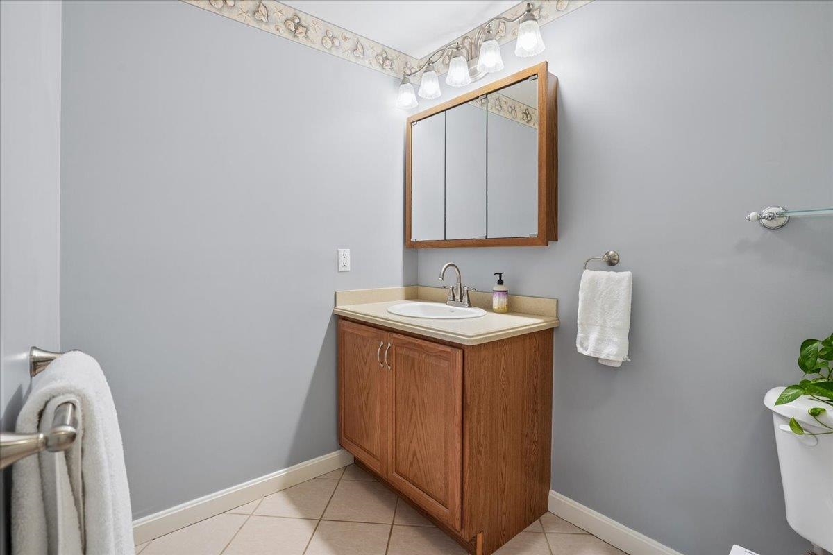 4 Crestview Circle, Unit 108 Londonderry, NH 03053 - Photo 21 of 37