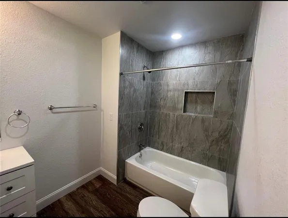 $2,200 | 7012 Highway 56, Bells, TX 75414