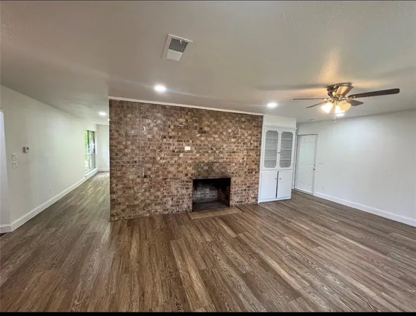 $2,200 | 7012 Highway 56, Bells, TX 75414