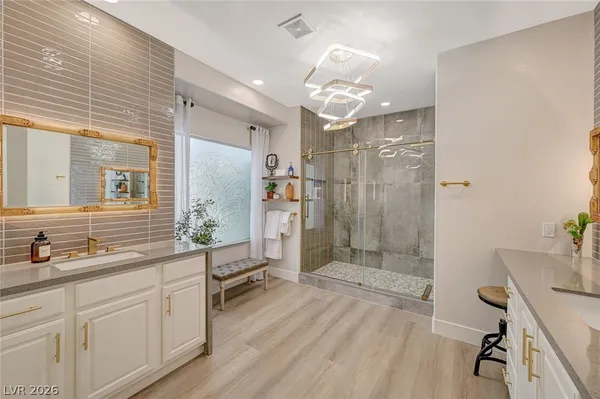 $3,895 | 4589 Bersaglio Street, Las Vegas, NV 89135