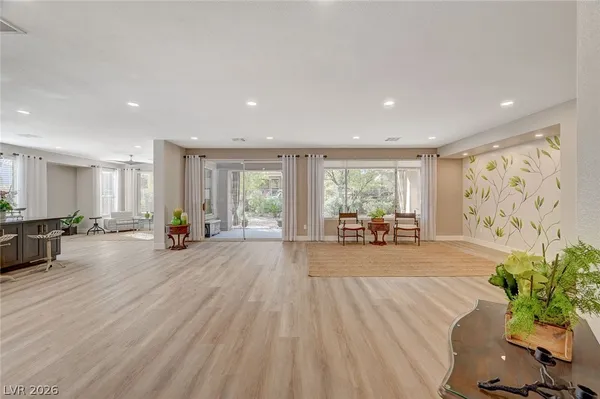 $3,895 | 4589 Bersaglio Street, Las Vegas, NV 89135