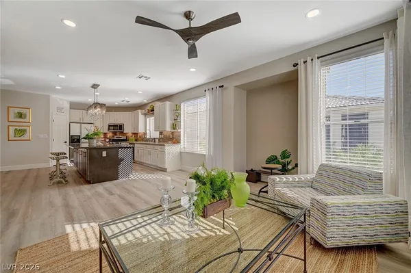 $3,895 | 4589 Bersaglio Street, Las Vegas, NV 89135
