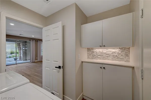 $3,895 | 4589 Bersaglio Street, Las Vegas, NV 89135