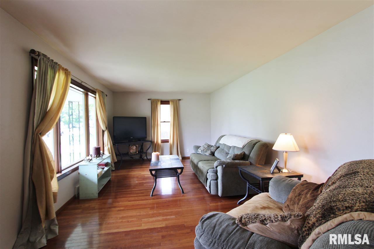 4501 Silvis Road Bartonville, IL 61607 - Photo 5 of 28 Gallery Image 5