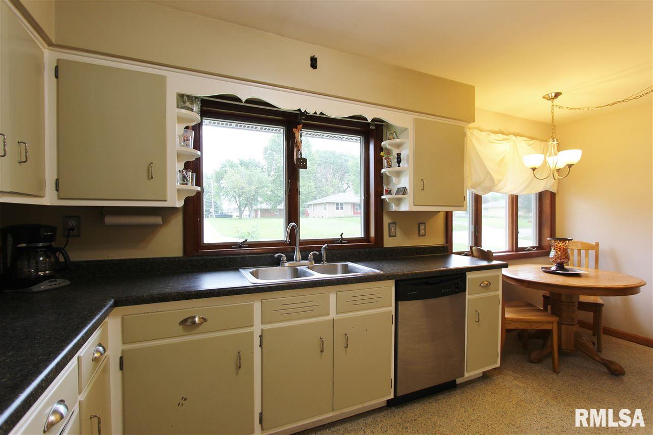 4501 Silvis Road Bartonville, IL 61607 - Photo 9 of 28 Gallery Image 9