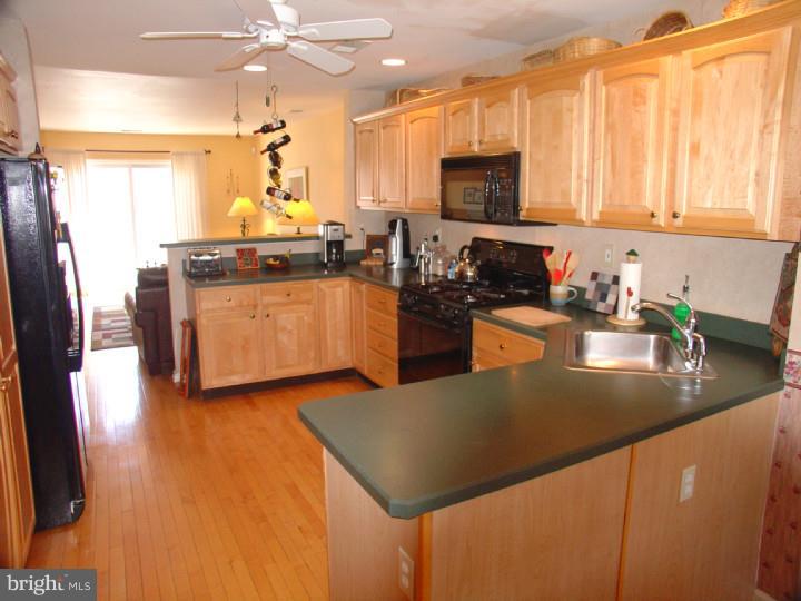 330 Watkins Road Pennington, NJ 08534 - Photo 4 of 23 Kitchen